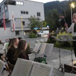 … mit dem gleichen Kapellmeister - souverän …